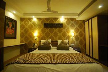 Hotel Suncity International
